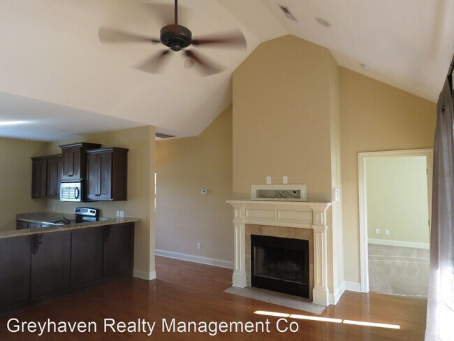 Foto del edificio - 3 br, 2.5 bath House - 1104 Westwood Ave
