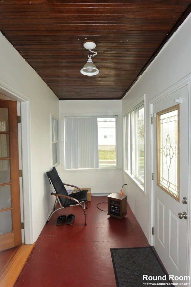 Building Photo - 56 Westminster Ave