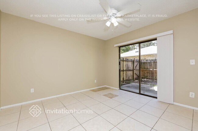 Foto del edificio - 2126 Little Brook Ln