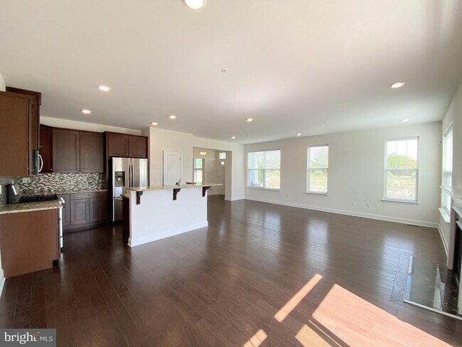 Foto del edificio - 3250 Krista Ln