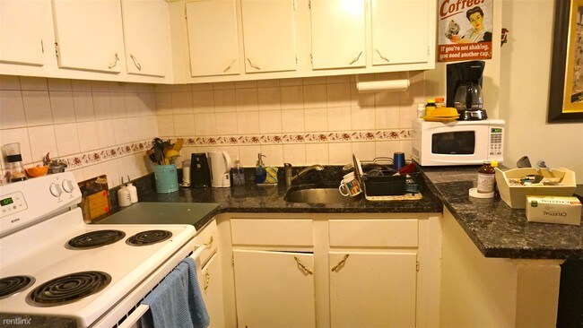 Foto del edificio - 357 Faneuil St