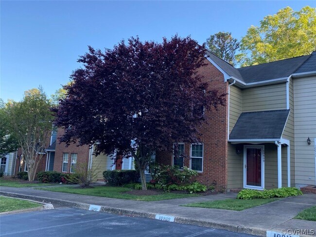 Building Photo - 10909 Bush Lake Ln