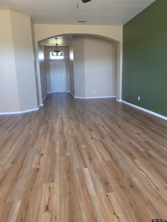 Building Photo - 12018 Windmill Crossing