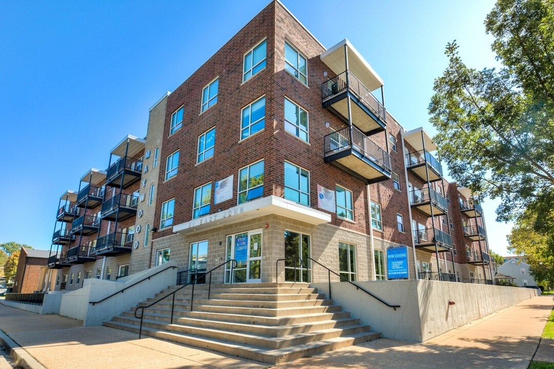 Maywood Apartments Champaign Il Apartments Com