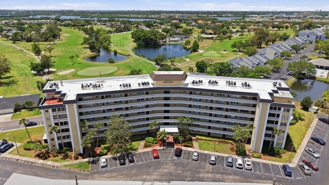 Building Photo - 8950 Park Blvd