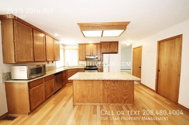 Foto del edificio - 243 S 20th Ave