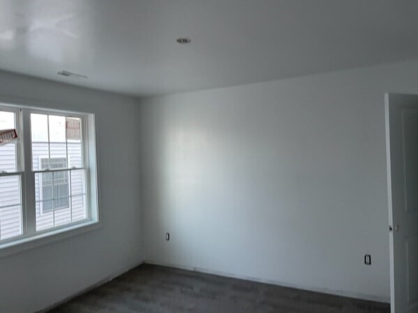 Building Photo - 23 Ormond St