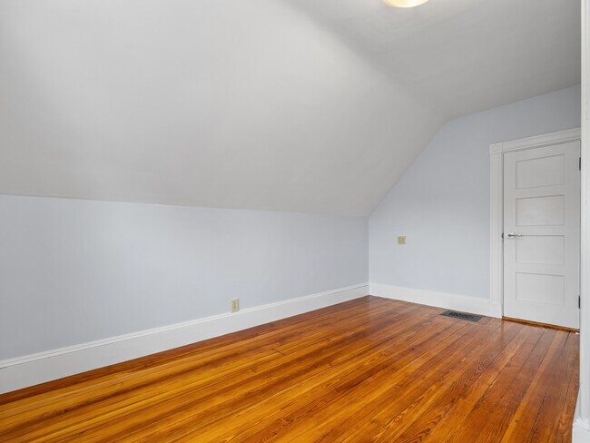 Foto del edificio - 57 Hawthorne St