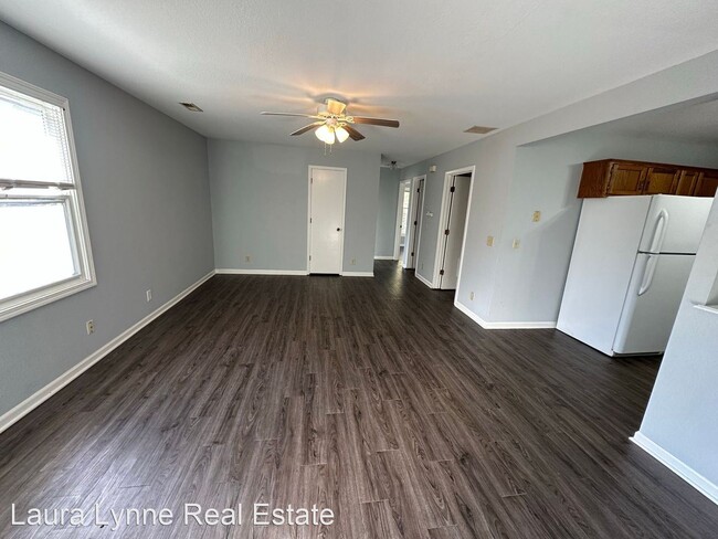 Building Photo - 2 br, 1 bath House - 524 Adams St