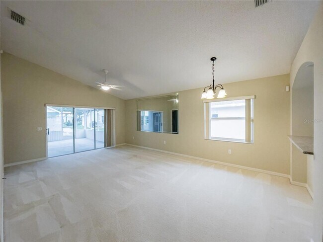 Foto del edificio - 218 Langford Park Ave