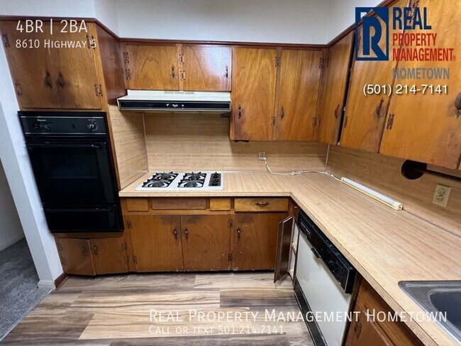 Building Photo - 4-Bedroom 2-Bath Home For Rent in Bryant!