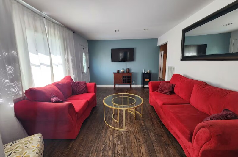 Foto principal - 1725 Hudson Rd