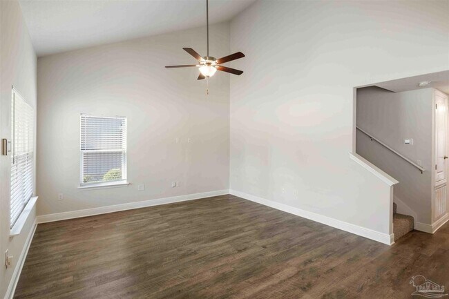 Foto del edificio - 6263 Cardinal Cove Ln