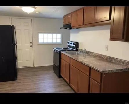 Building Photo - 10034 Viscount Dr