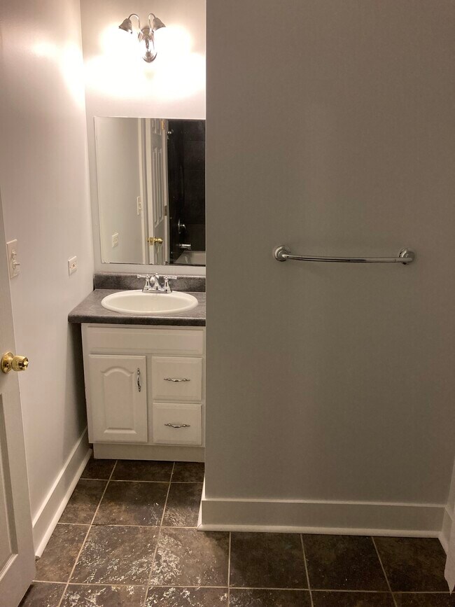 Foto del edificio - 2416 W Fillmore St