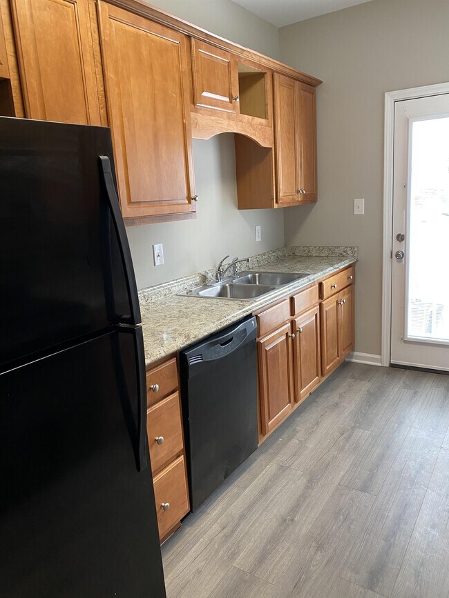 Photo - 2935 Misty Creek Way House