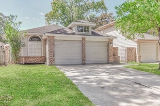 Building Photo - 7755 Springville Dr