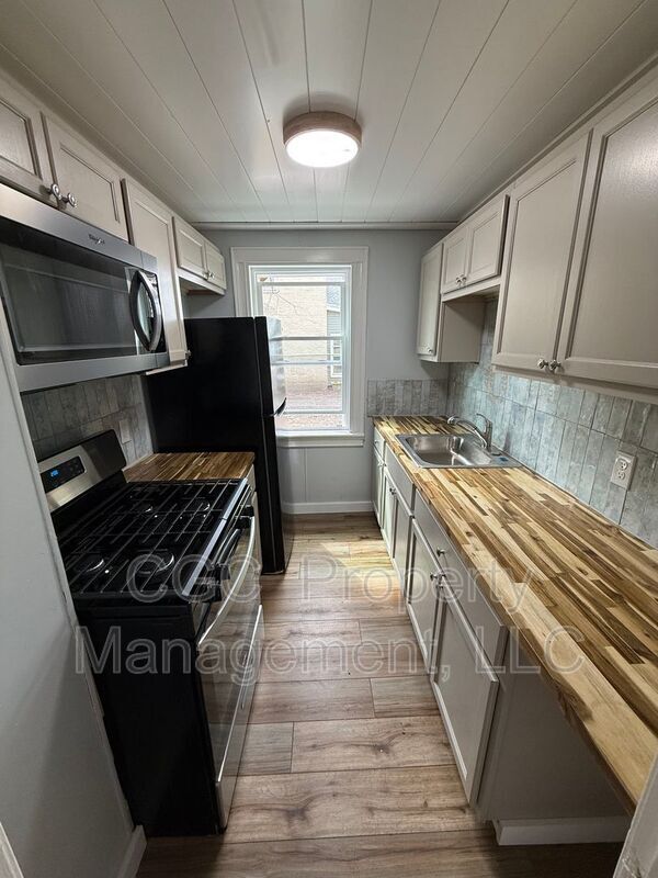 Foto del edificio - 32-34 Clinton Ave