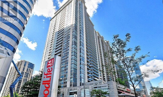 Building Photo - 2907-4968-4968 Yonge St
