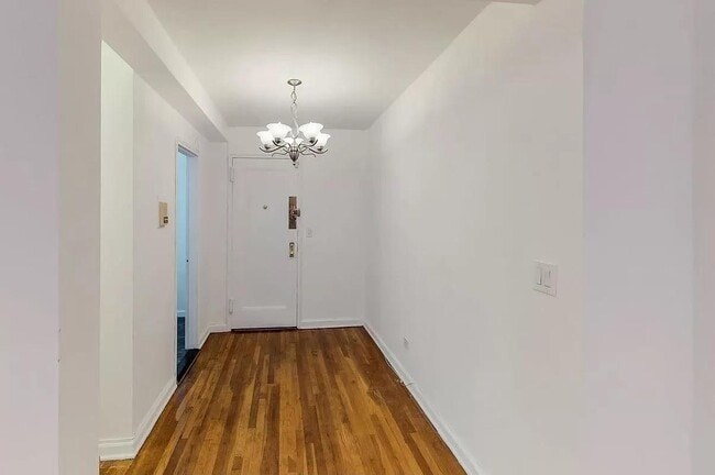 Photo - 2104 Holland Ave - 2104 Holland Avenue Apartment