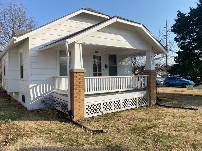 Foto del edificio - 2080 SW Washburn Ave