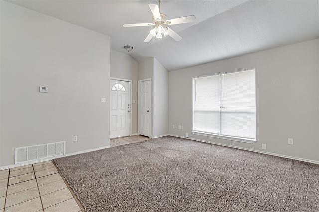 Foto del edificio - 214 Joshua Blvd