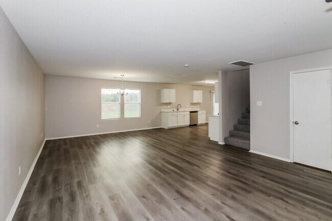 Foto del edificio - 5018 Oak Briar Ln