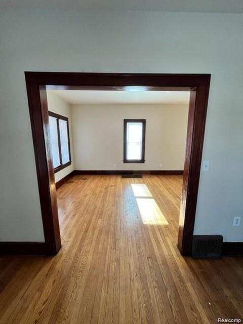 Photo - 304 Ecorse Rd House