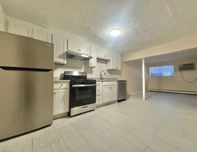 Building Photo - 362 Centre St