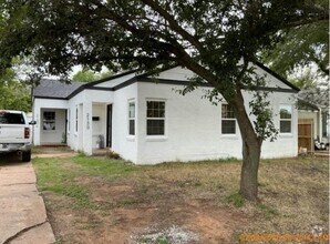 Building Photo - 2130 Ave H