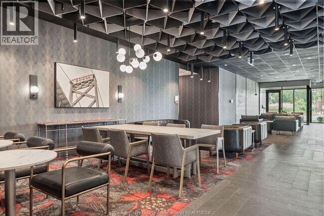 Photo du bâtiment - 1624 Lauzon Rd