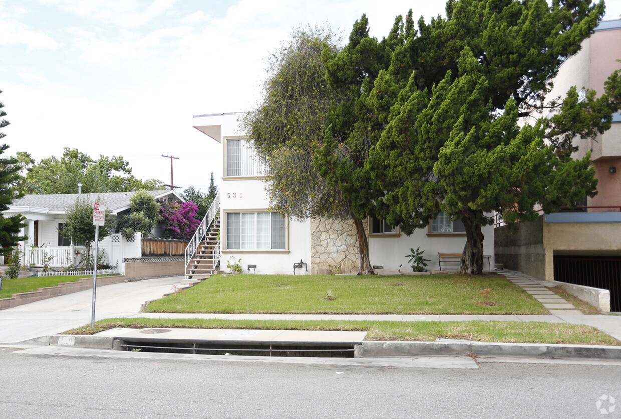 Foto del edificio - 535 Fischer St