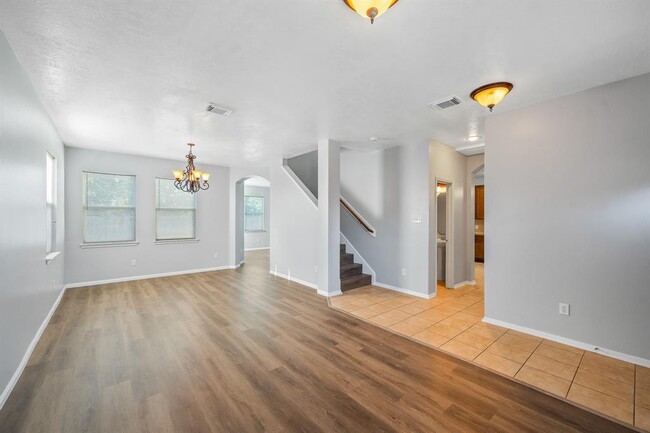 Building Photo - 13714 Westminster Glen Ln