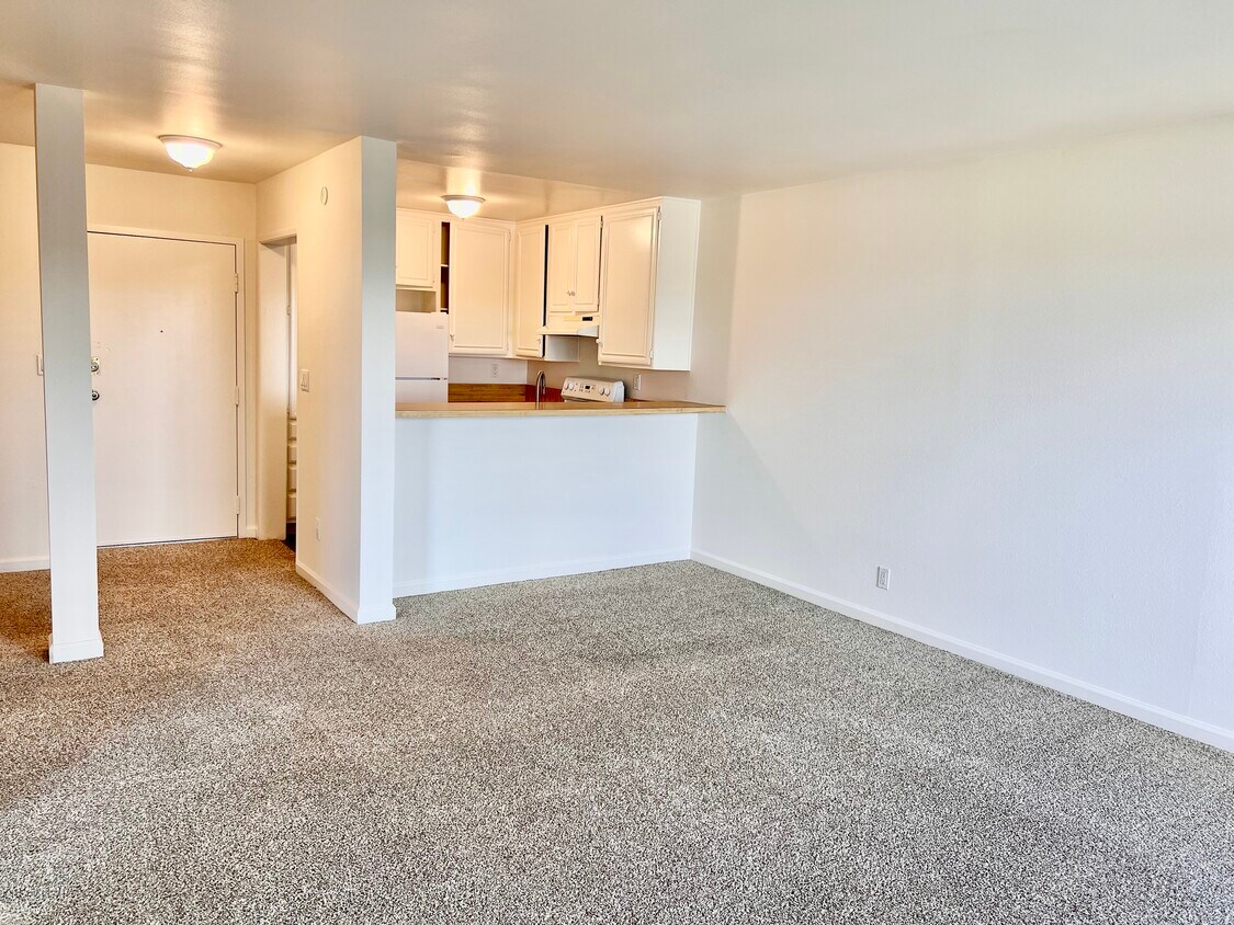 Foto principal - 6930 Hyde Park Dr