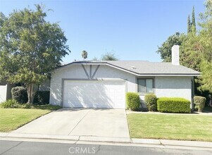 Building Photo - 8955 Paddington Dr