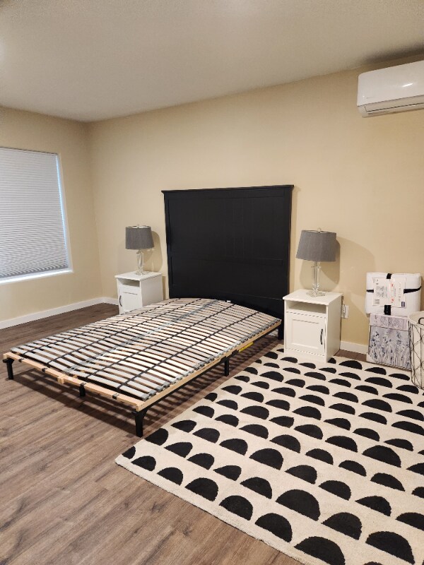 Foto del edificio - 974 SE Roberts Ave