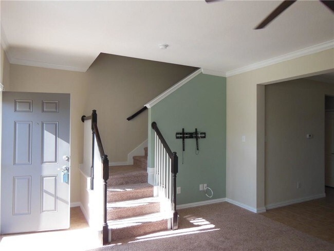 Foto del edificio - 6976 Carrington Ln