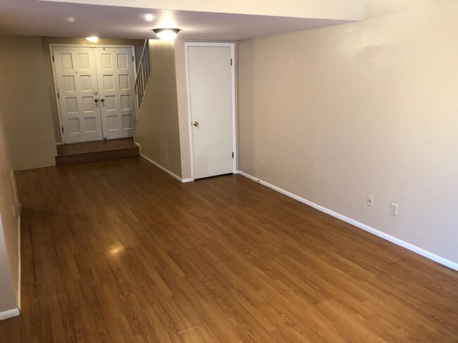 Foto del edificio - 5056 N 83rd St