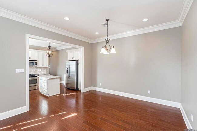 Foto del edificio - 755 Boxelder Dr