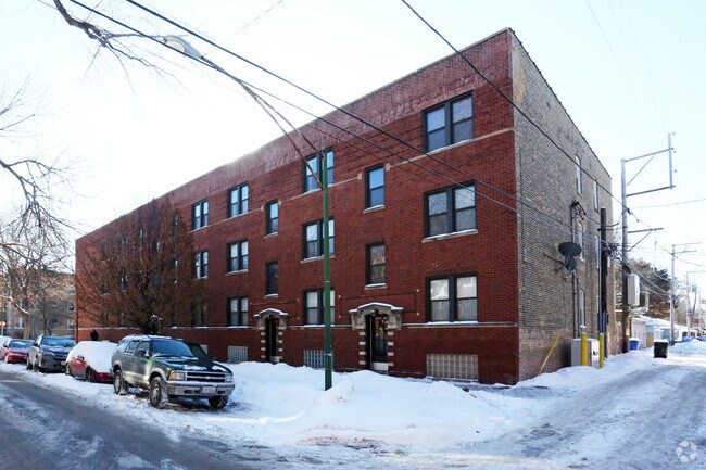 Building Photo - 4954 N Winchester Ave