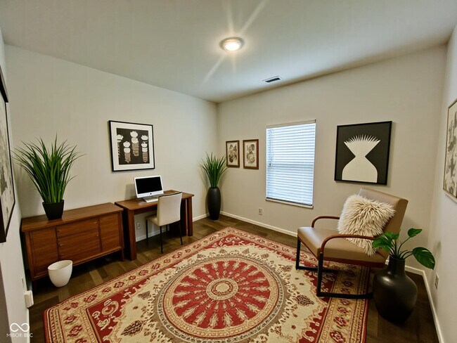 Building Photo - 657 Crispin Ln