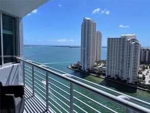 Building Photo - 325 S Biscayne Blvd