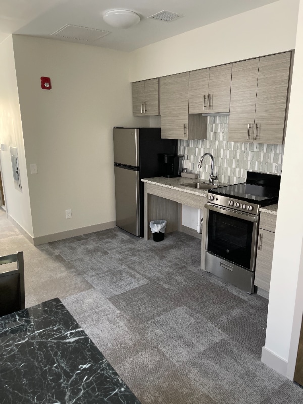 Photo - 1417 W9th St Apartment