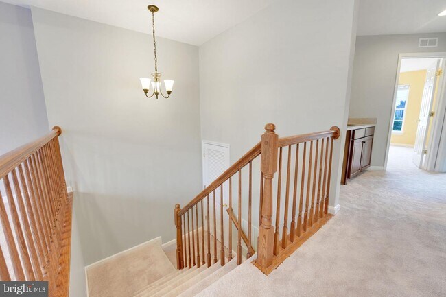 Building Photo - 42471 Greenside Dr