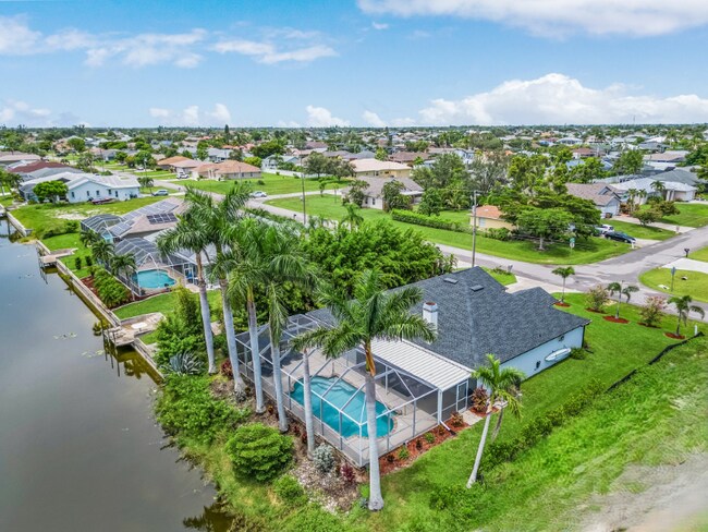 Foto del edificio - 1300 SE 5th Terrace