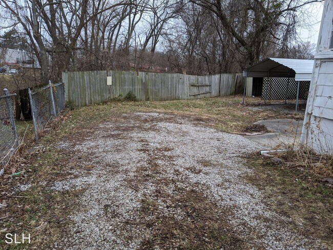Building Photo - 3 br, 1 bath House - 1108 S Harris Ave