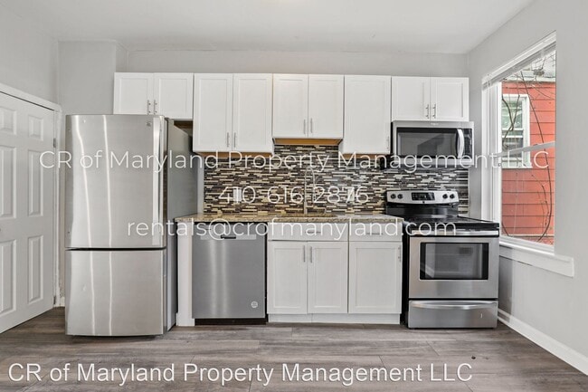 Building Photo - 3 br, 1 bath House - 1067 Ellicott Driveway