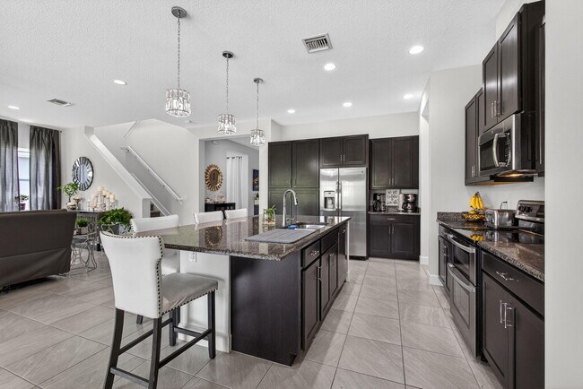 Building Photo - 15953 Whippoorwill Cir