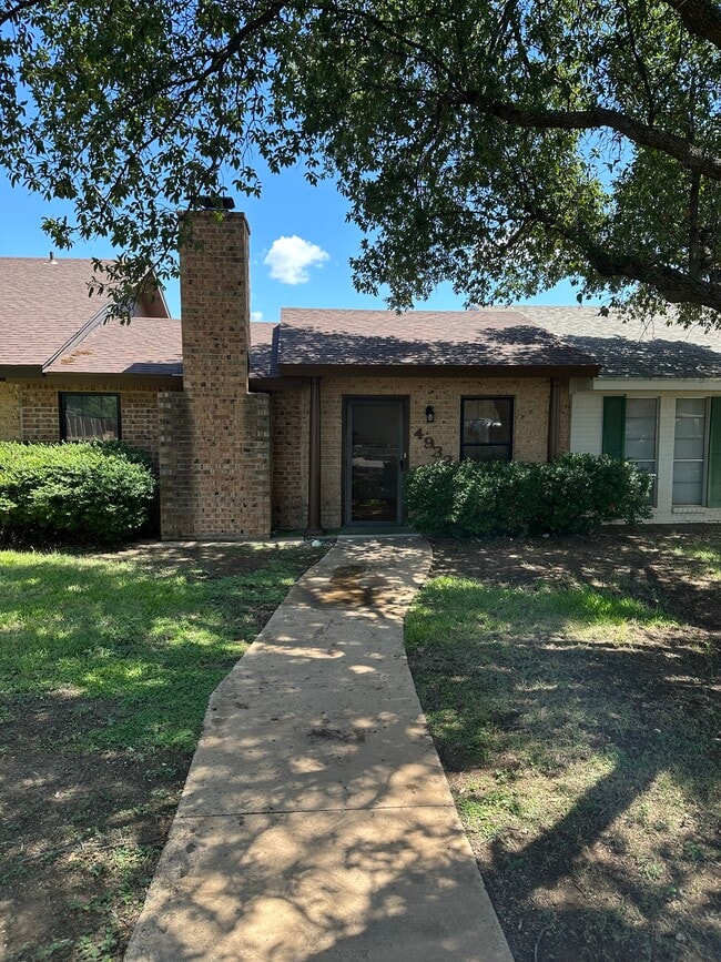 Building Photo - 4932 Blue Ridge Trl