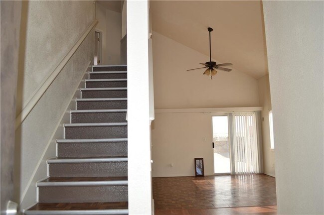 Foto del edificio - 6001 Chippendale Ave